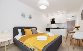 Studio with balcony - Rajska 3 Street